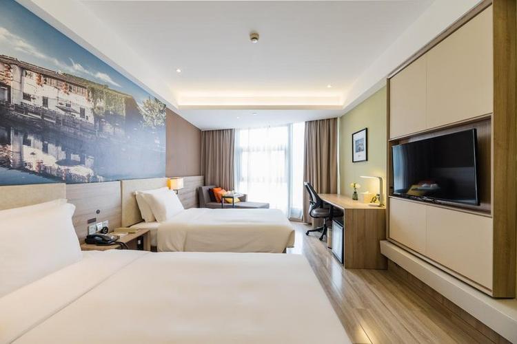 苏州李公堤亚朵酒店