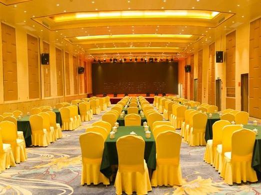 泉州滨海大酒店地址