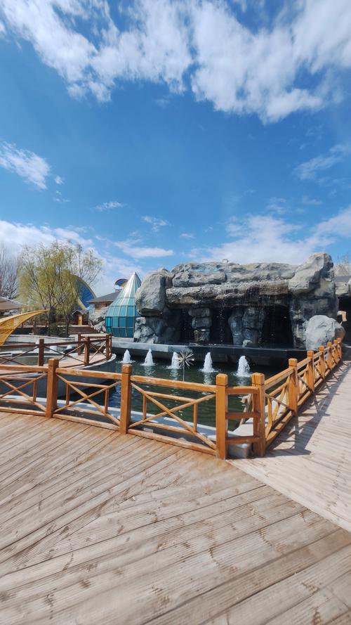 好汉坡温泉度假酒店