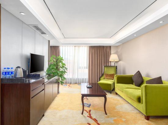 成都星瑞美丽华酒店