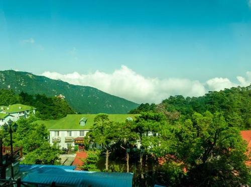 庐山鑫辉国际大酒店