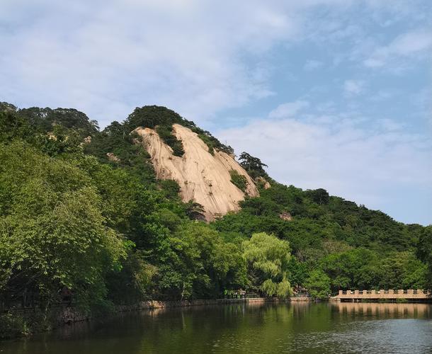 离鞍山最近的旅游景点