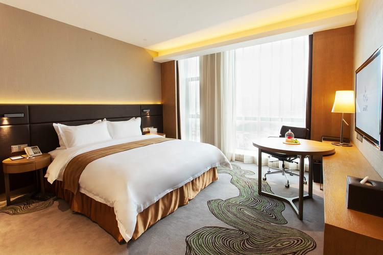 中山市盛景尚峰酒店