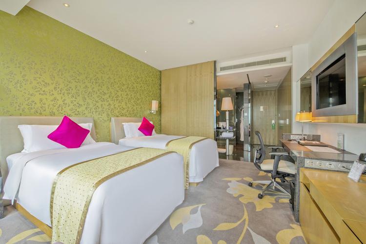 深圳皇庭v酒店电话