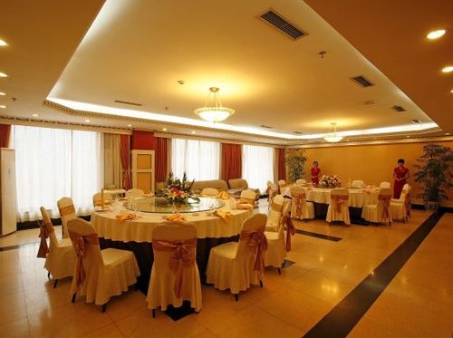 青岛复盛大酒店电话