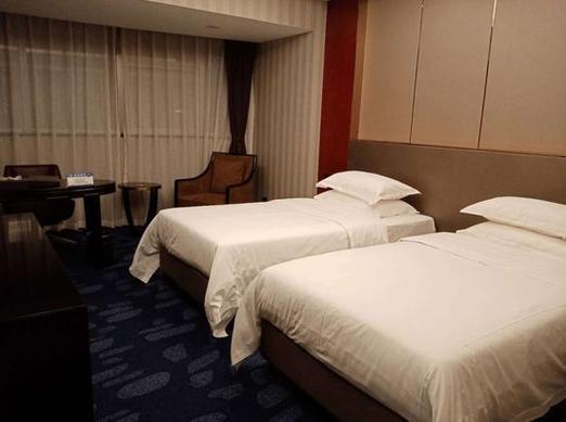 郑州光华大酒店电话