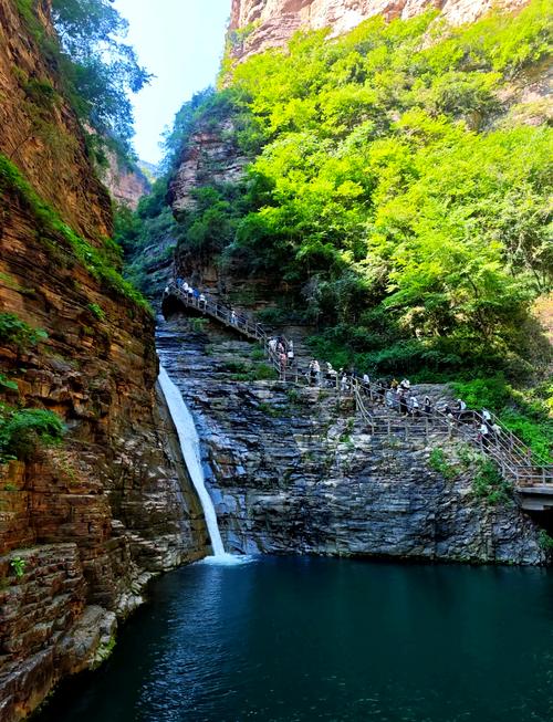 离林州最近的旅游景点