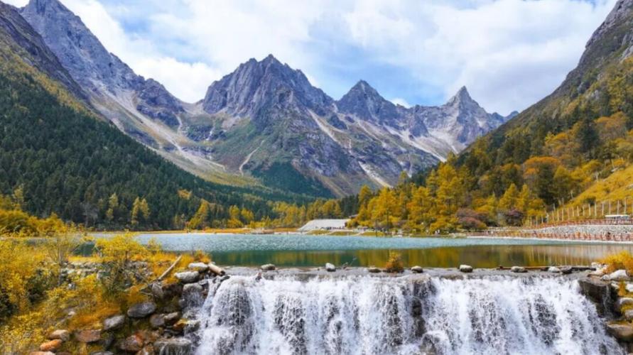 阿坝州哪里好耍自驾游