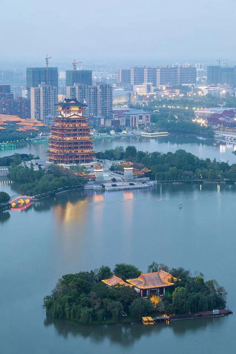 离抚州比较近旅游景点