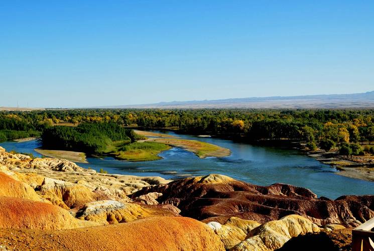 新疆十一旅游景点推荐