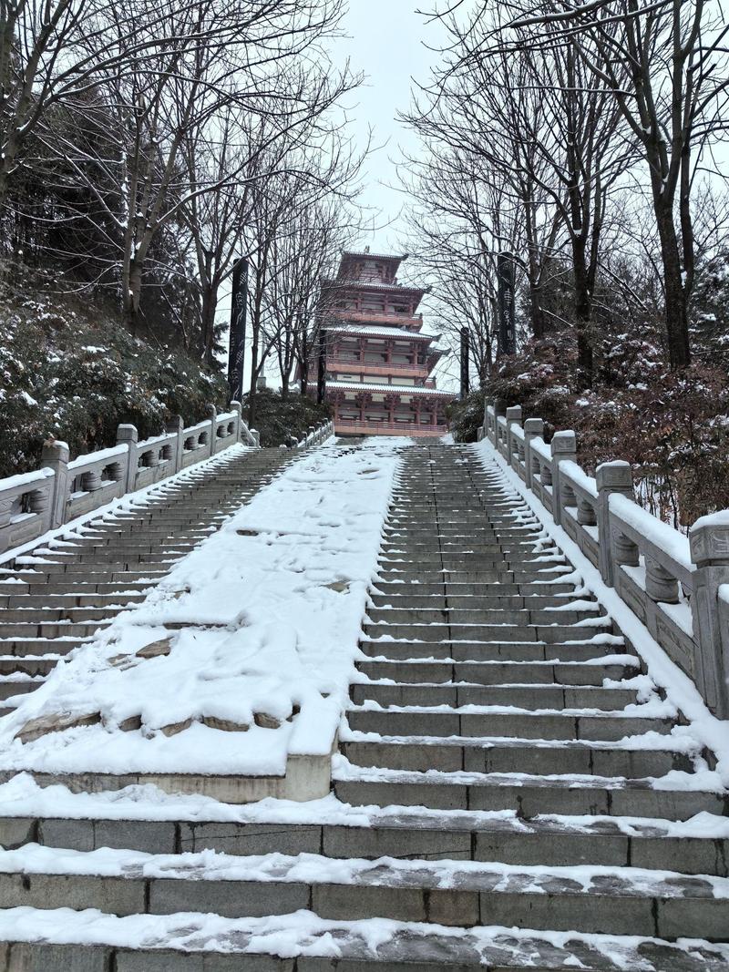 离宝鸡市区较近的景点