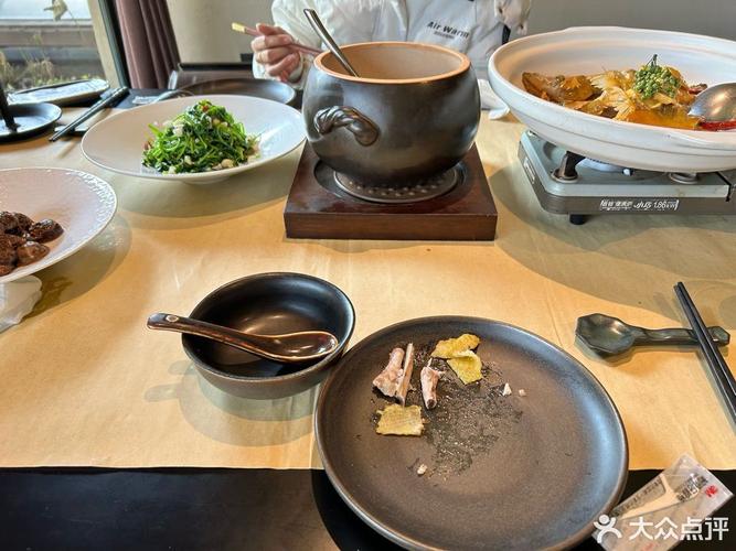 亢龙太子酒店东湖店