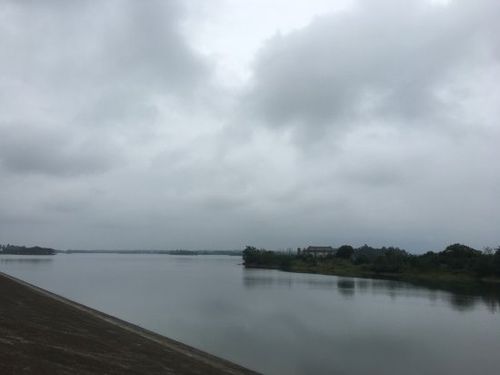 简阳三岔湖花岛酒店