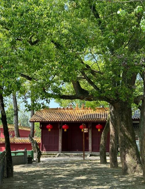 蓬安周边旅游景点大全