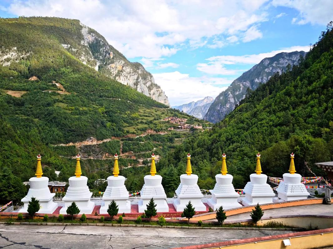 香格里拉必玩景点排名