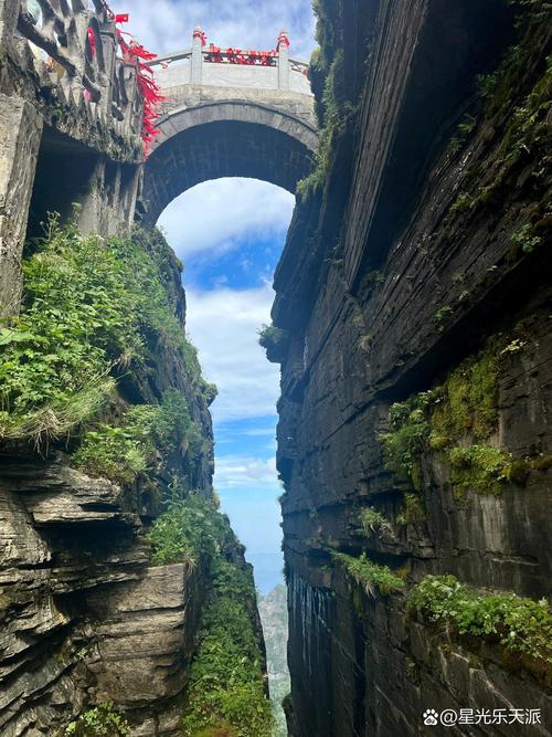 贵洲铜仁旅游景点大全