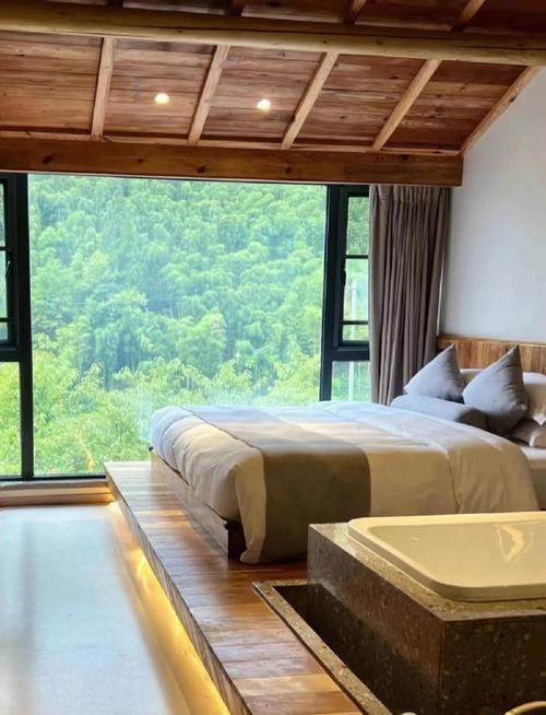 莫干山课间度假酒店