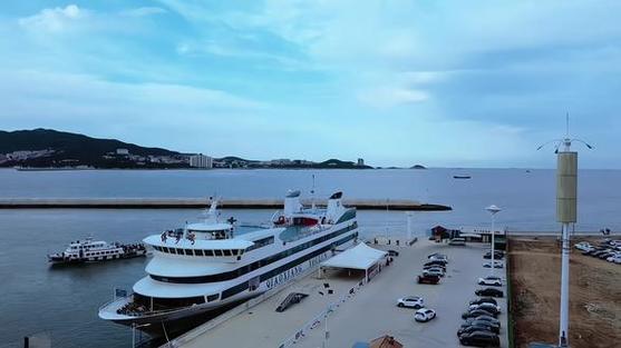 威海侨乡号游轮酒店