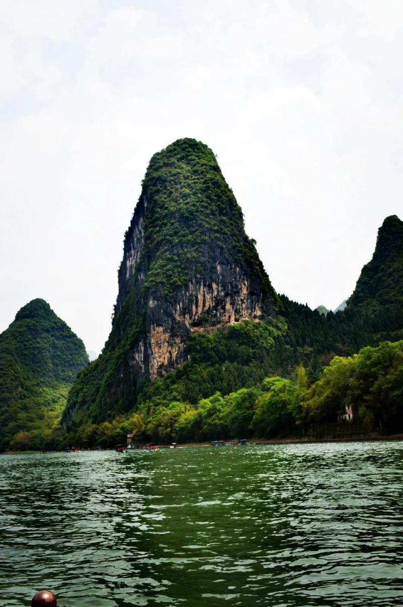 广西桂林山水旅游景点