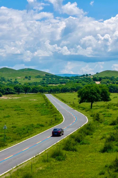 乌兰木通大草原自驾游