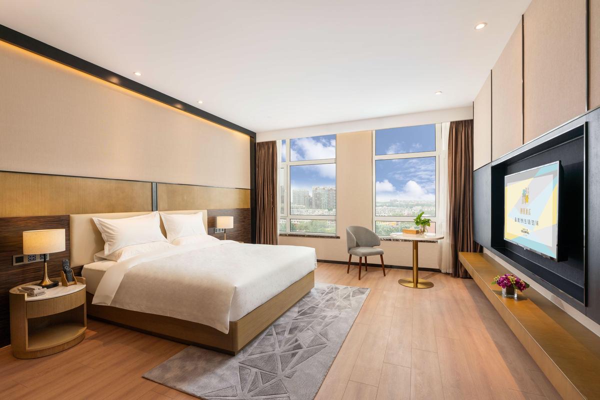 下榻酒店是什么意思