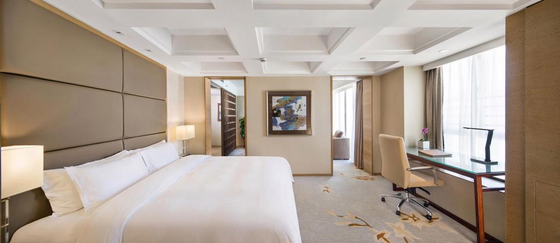 深圳新世界伟瑞酒店