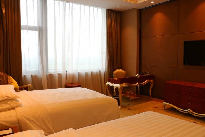 江阴三房巷金陵酒店