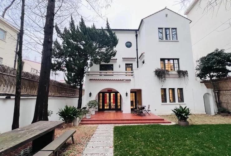 上海淮海路附近酒店