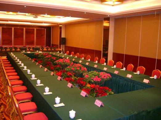 莱阳鸿达龙门大酒店