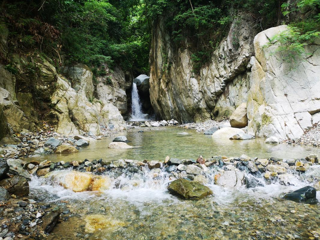 房县周边有哪些名景点