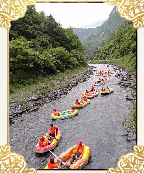 东兴野人谷漂流自驾游