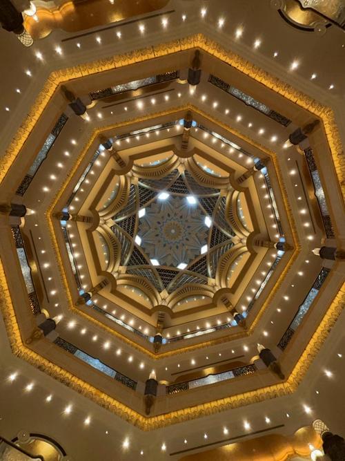 阿联酋酒店管理学院