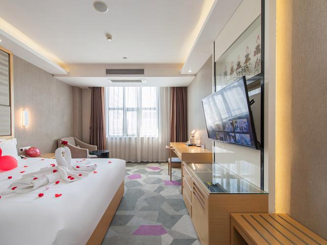 三亚步行街附近酒店