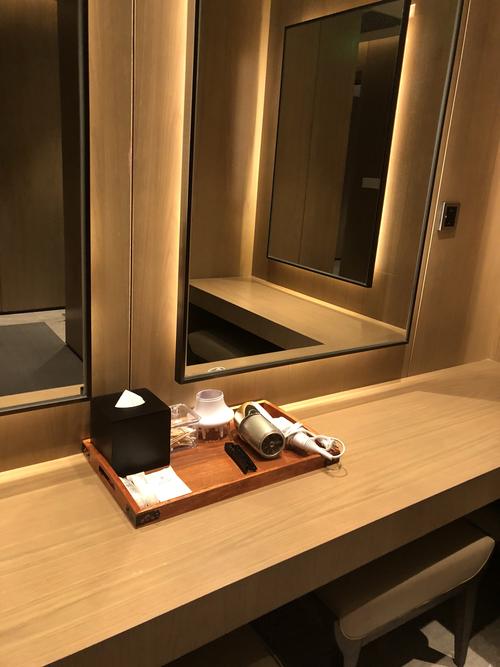 张家口容辰华邑酒店