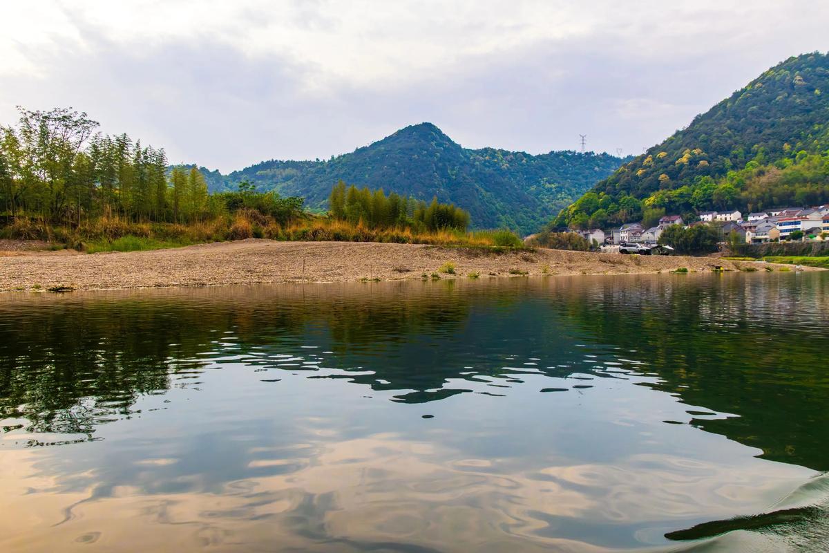 桐庐周边自驾游一日游