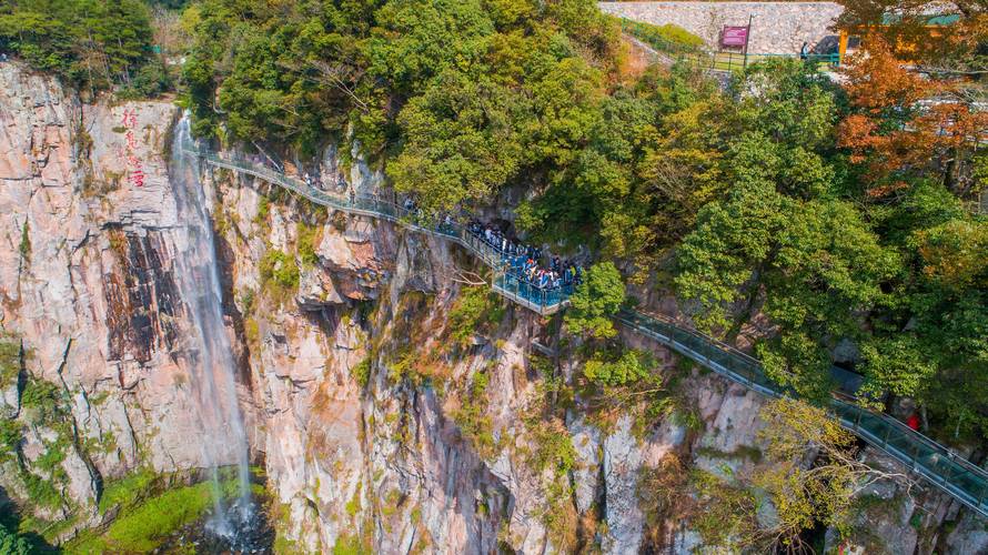 玻璃栈道浙江旅游景点