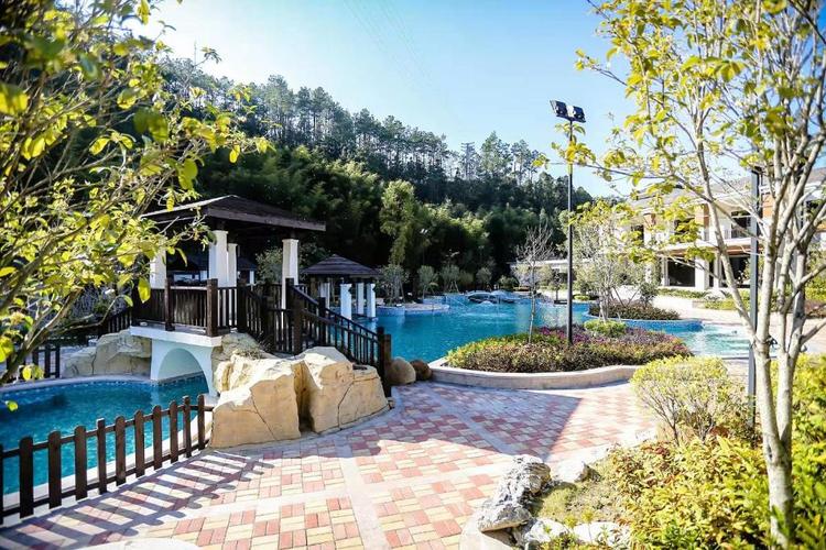 万绿湖东方国际酒店