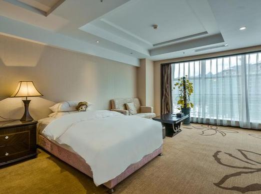 荔波樟江部落大酒店