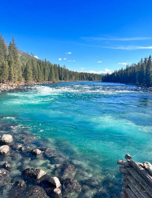 新疆北疆旅游景点图片