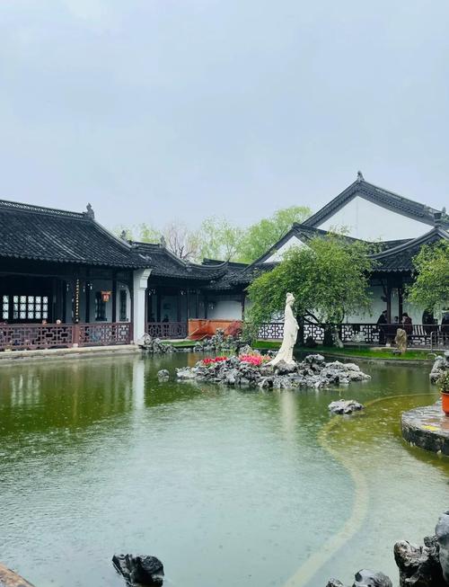 南京莫愁湖附近酒店