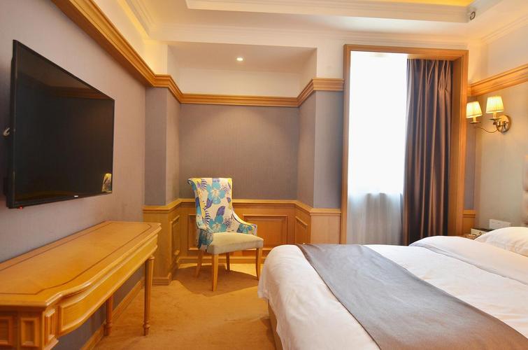 金海岸大酒店在哪里