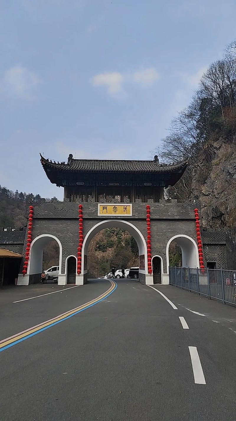 信阳那里最好玩的景点