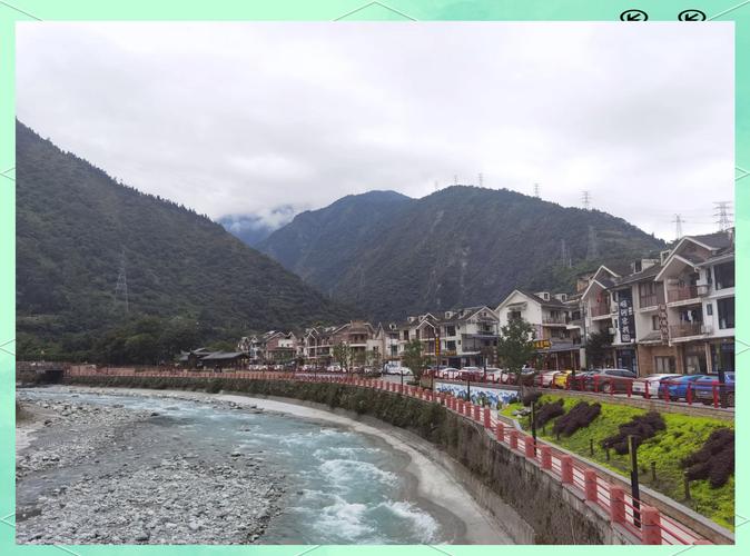 重庆出发自驾游4日游