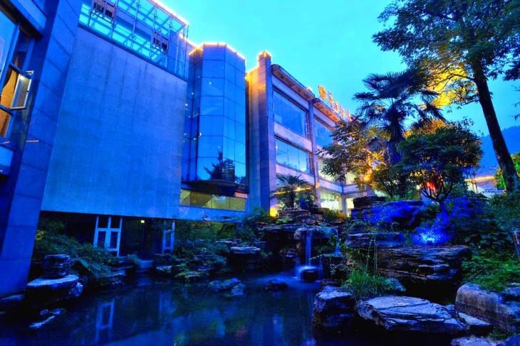 峨眉山华生温泉酒店