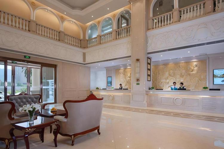 巴中维也纳国际酒店